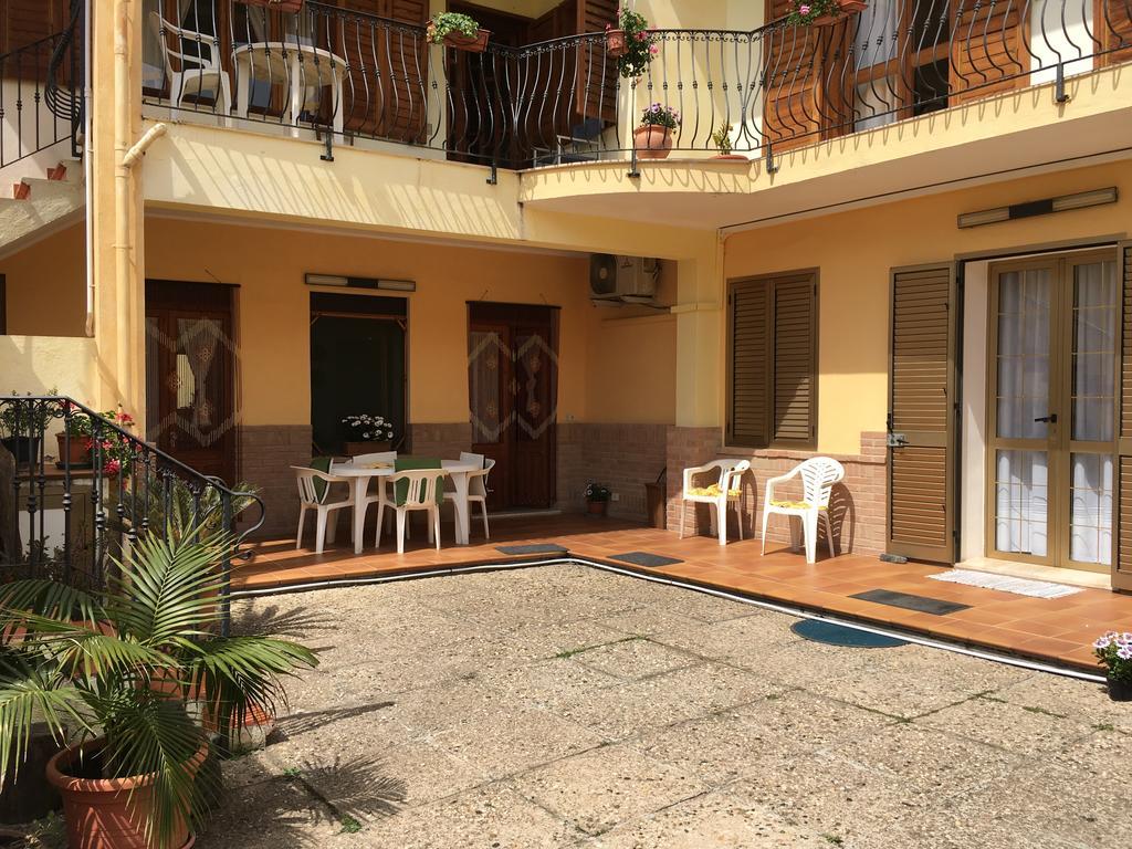 Anna Apartment Villaputzu Exterior foto